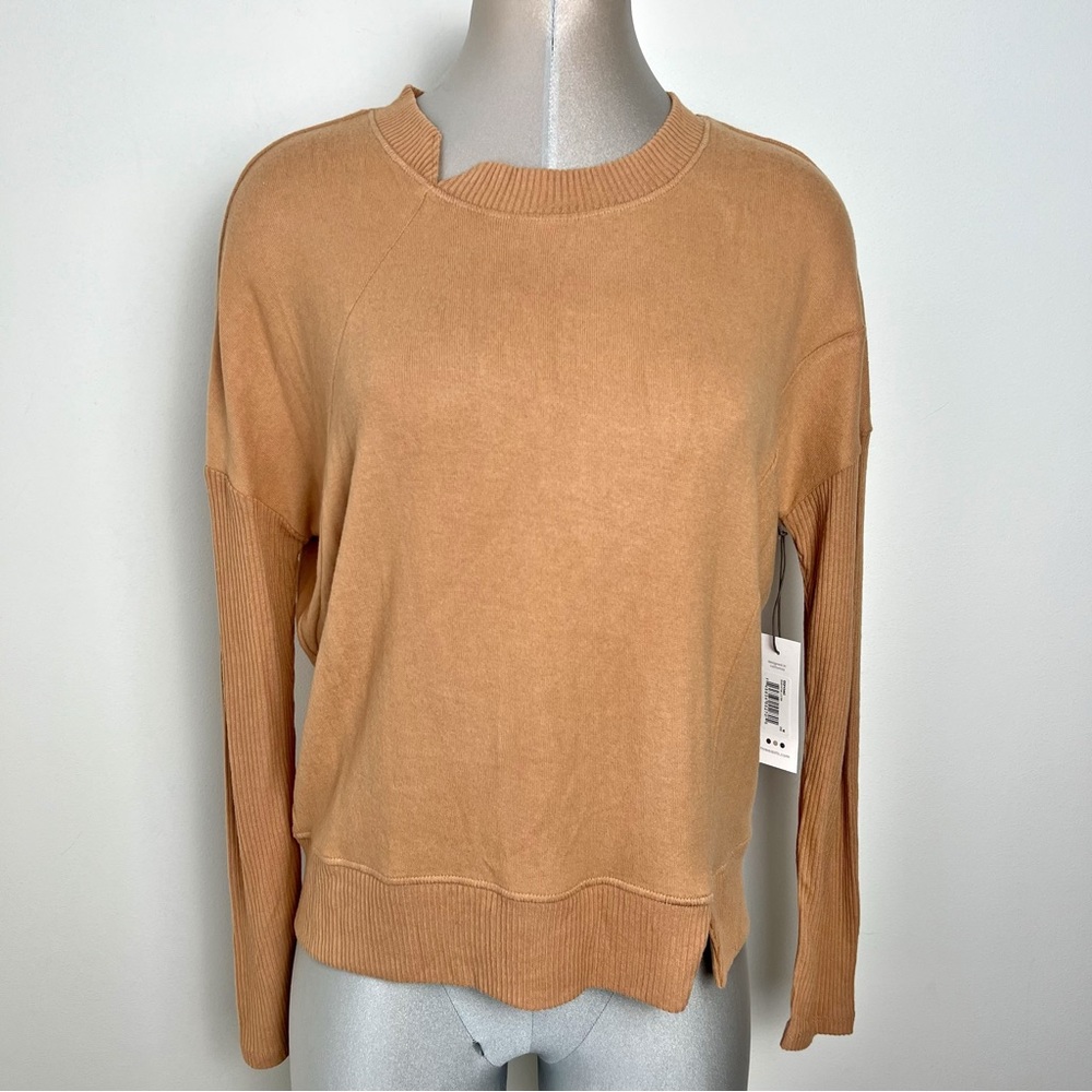 Three dots Brushed Long Sleeve Contrast Rib Top Sweater Size Medium New Tan